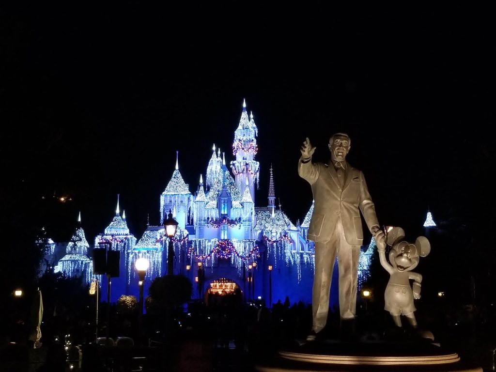 Disneyland partners statue and Sleeping Beauty castle
